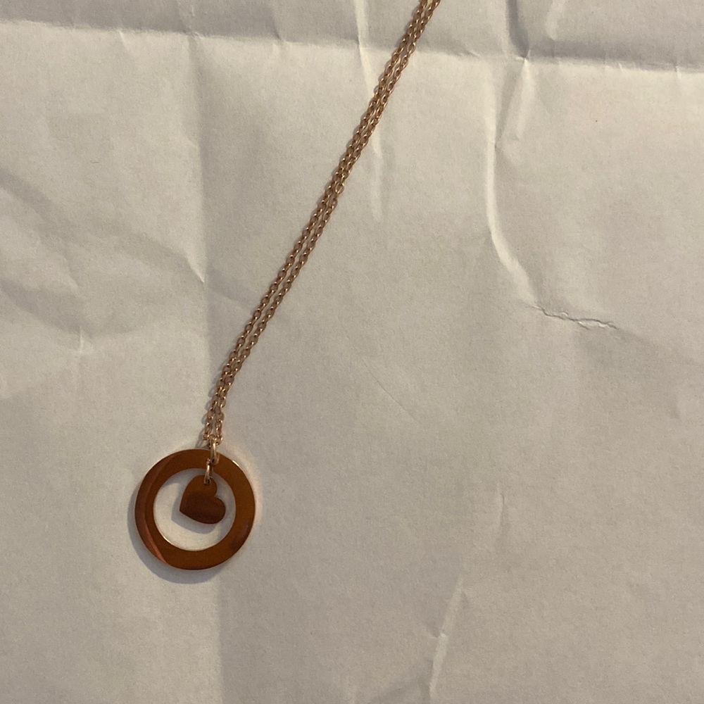Minimalistic gold filled necklace